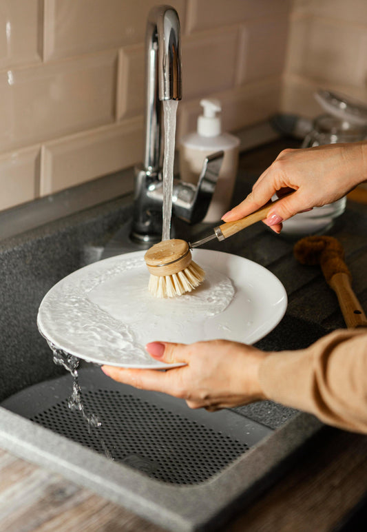 Hard Water Troubles? Best Glassware Care Tips for Indian Homes