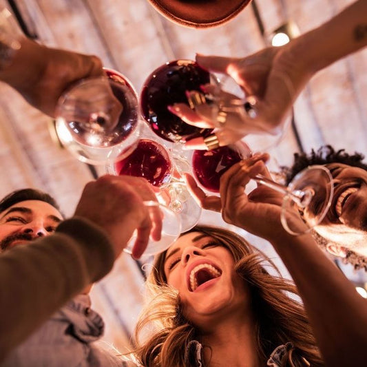 Why Glassware Matters: A Guide to the Perfect Tasting Experience🍷 🥂 🍸