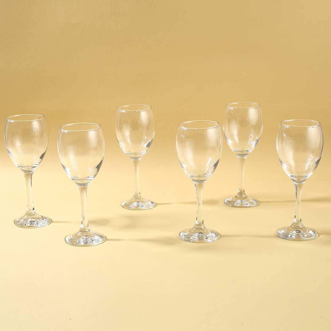 Luxurious and durable Cabernet wine glass