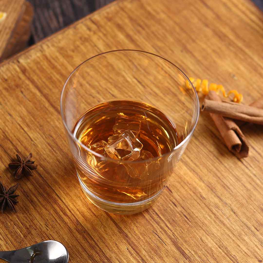 Polished rims of whiskey glasses ideal for modern home bars