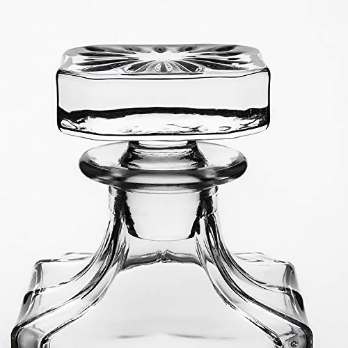 SmartServe Premium Whiskey Decanter 700ml – Lead-Free Decanter for Whisky, Scotch, Liquor, Vodka, Wine or Bourbon | Irish Cut, BPA-Free, Airtight Cap, Silicone Grip, Luxury Set of 1
