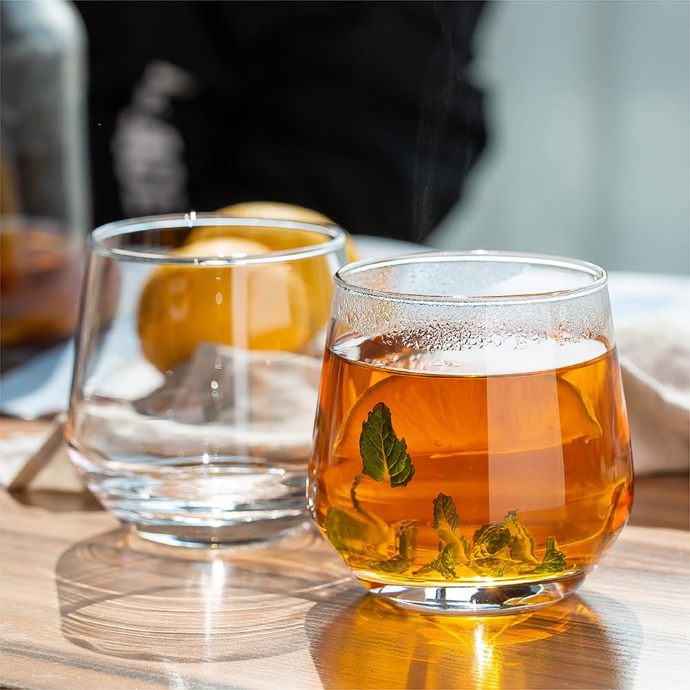Luxury glass set ideal for gifting or personal use.