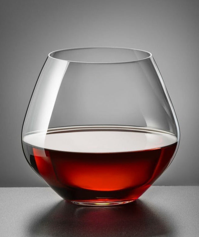 Smooth drinking surface for enhanced wine flavor
