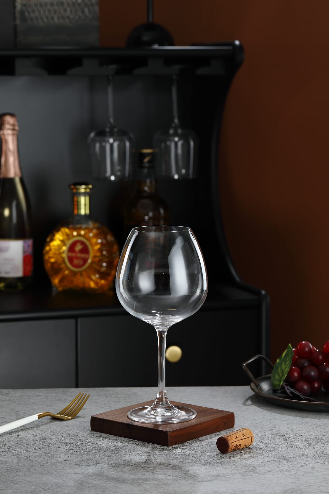 SmartServe Large Gin Goblets Set of 6 – 680ml Balloon Glasses for Gin and Tonic, Cocktails, Wine – Lead-Free, Premium Barware for Home, Parties, and Entertaining
