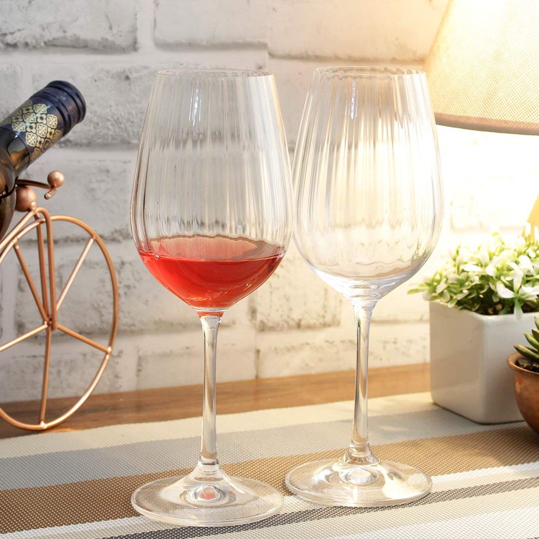 Premium lead-free crystal wine glass with waterfall design