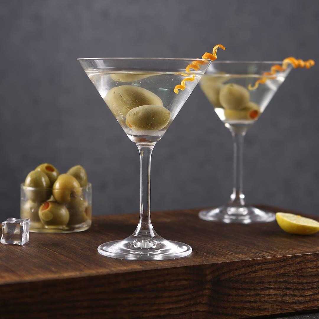 Close-up of Lara Glass showing its classic V-shape