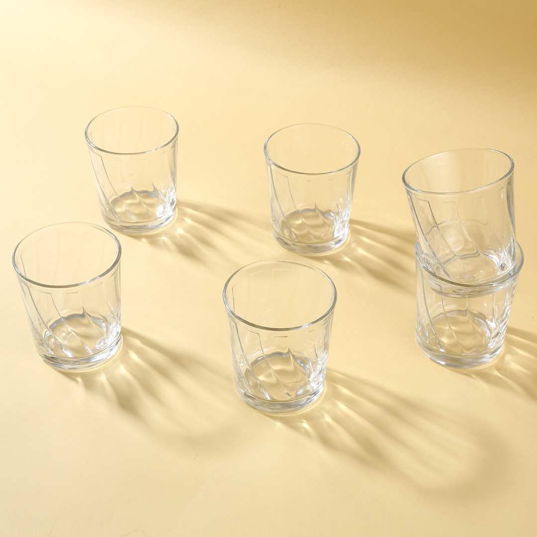Modern whiskey glasses perfect for home and professional use