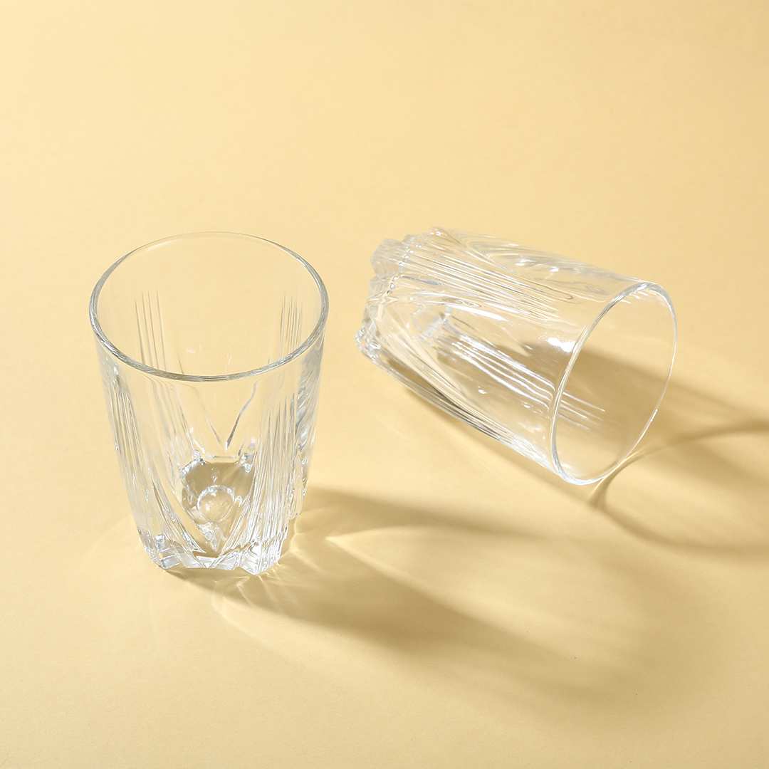 Set of Mont Blanc glasses emphasizing durability and style.