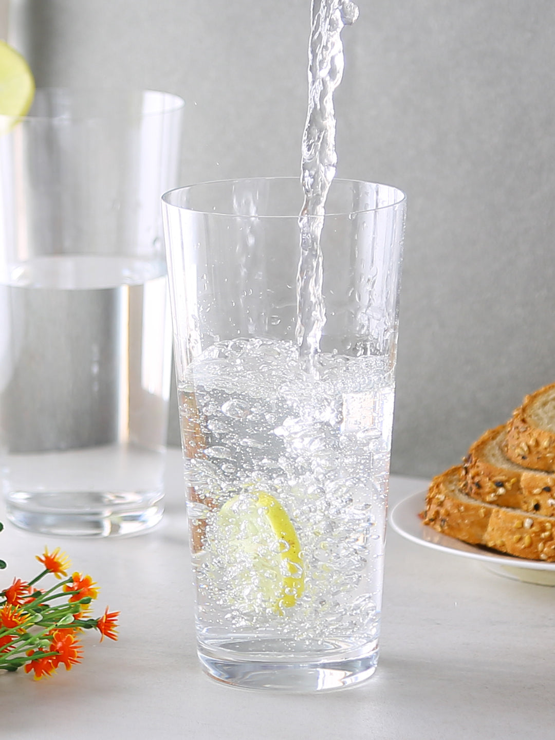 Premium Quality Glassware - Ideal for cocktails, mocktails, and juice.