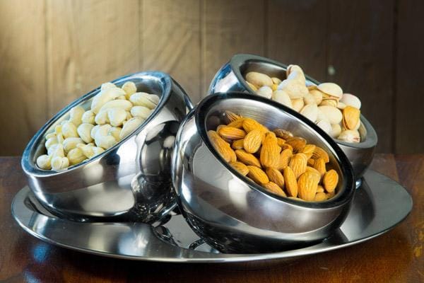 Sanjeev Kapoor Stainless Steel Bowl and Tray Set, 3 Bowl and 1 Tray | Serving Bowl