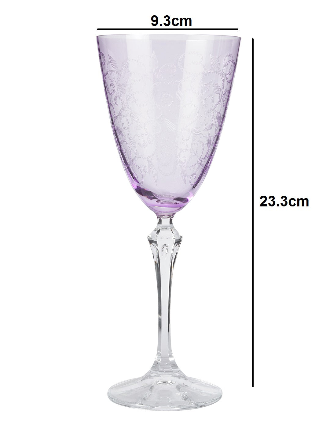 Dimensions of Crystal red wine glass designed to enhance rich aromas and flavors