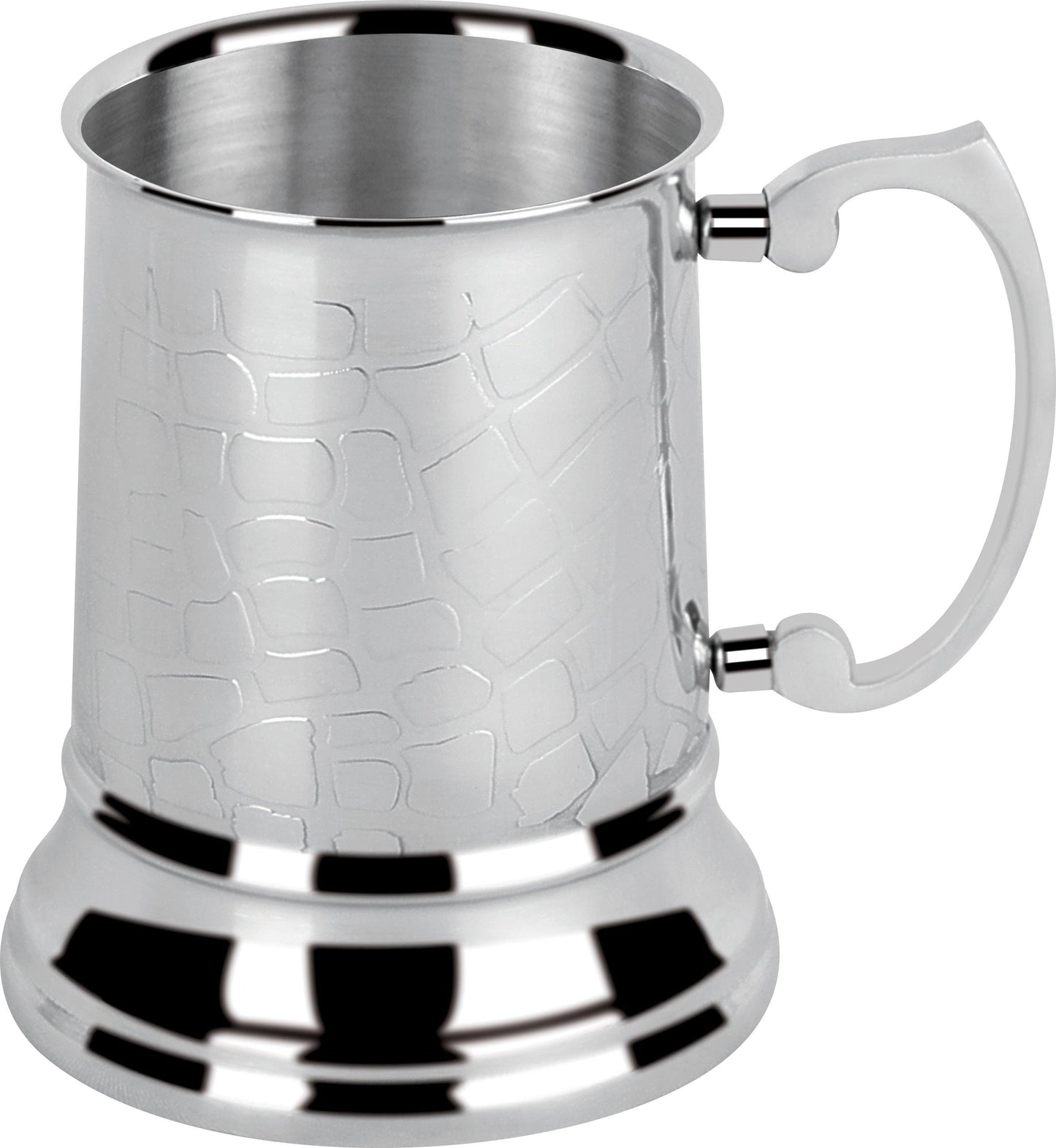 Close-up of the grid design on the stainless steel beer mug.