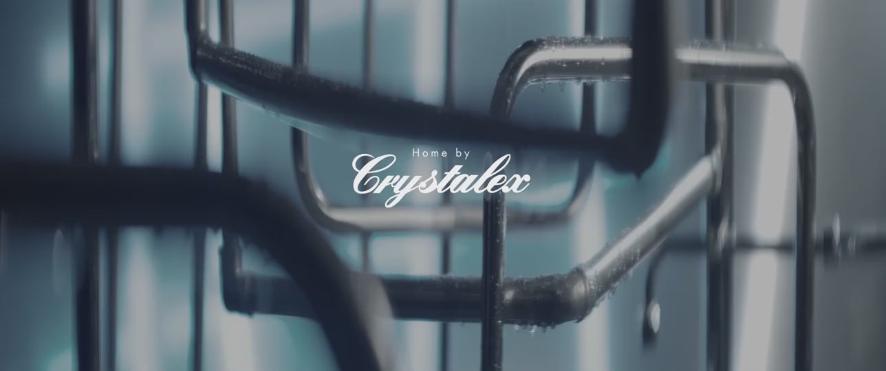 Durable and artistic waterfall wine glass