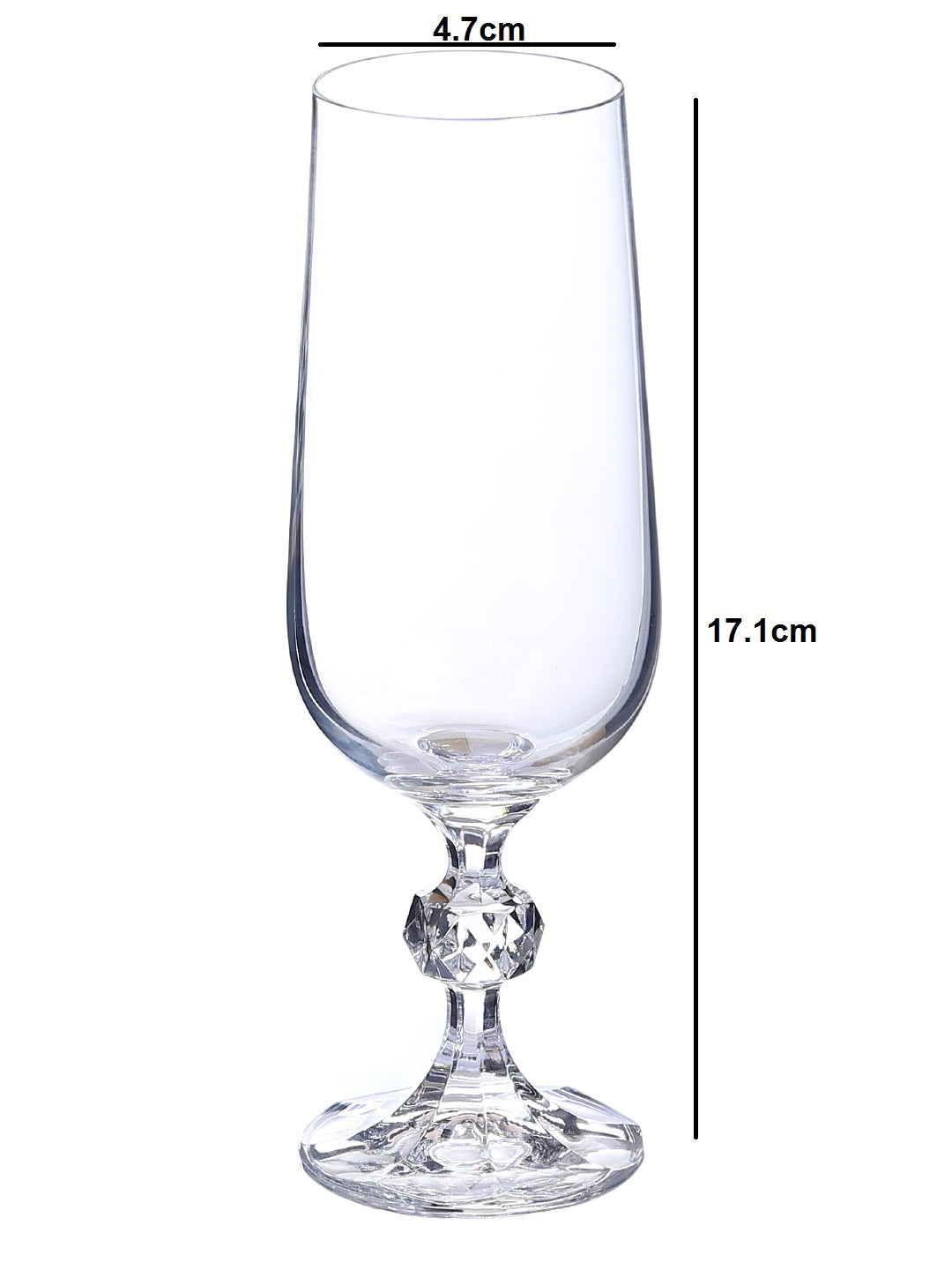 Dimensions of Perfectly balanced champagne glass for celebrations