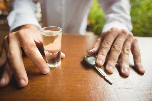 Lowball Glasses Dominate Everyday Spirits Service in Residences
