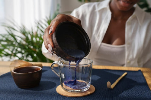 Organic and Wavy Forms Shape Emerging Trends in Modern Drinkware Design