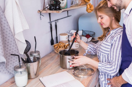 Versatile Drinkware Sets Appeal to Busy Households in Canada and the EU