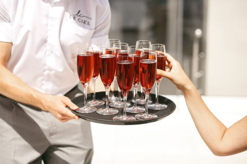 Hospitality Sector Values Reliable Stemware for High-Volume Dining Environments