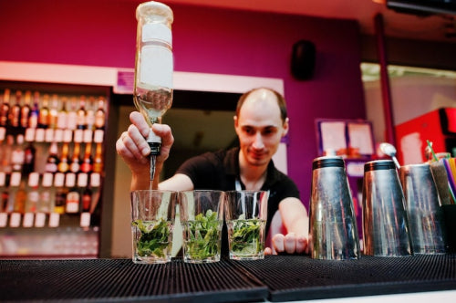 How Bartenders Choose Glassware for Signature Cocktails