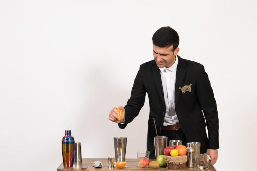 The Influence of Design on Cocktail Presentation and Experience