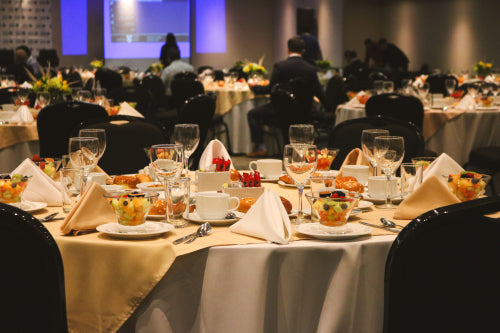 Curating Table Settings for Varied Hospitality Experiences