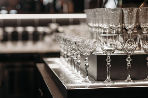 Reducing Uncertainty in Purchasing Stemware Online