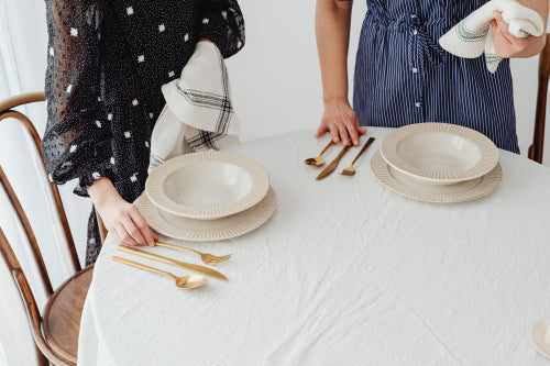 Why Hosting Guests Starts With Thoughtful Tableware
