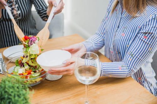 What Makes Modern Dinnerware Suitable for Everyday Use