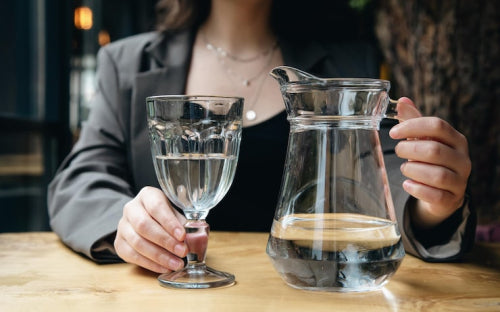 Stemmed vs Stemless Glassware: How Each Style Is Used