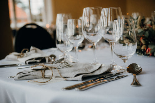 How to Set a Dining Table for Everyday Meals and Special Gatherings