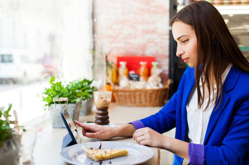 Addressing Customer Hesitations in Online Tableware Retail