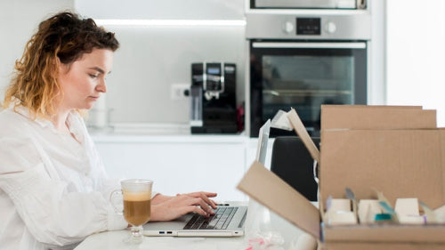 How Safe Shipping Addresses Concerns in Online Tableware Sales