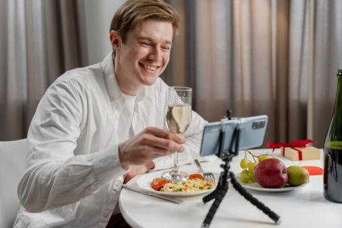 The Role of Tableware in Creating Viral Food Content