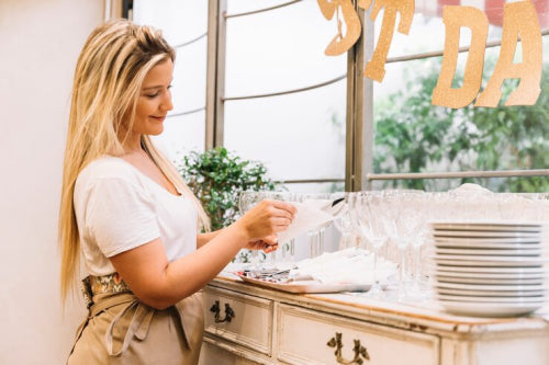 Why Thoughtful Serveware Enhances Wedding Catering