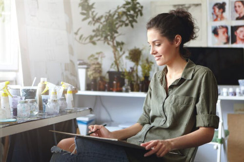 Why Affluent Shoppers Seek Artisan Glassware Online