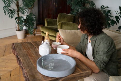 The Connection Between Tableware and Indian Home Decor