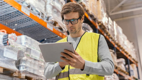 Retail Supply Chain Tech: Trends That Cut Costs and Risk