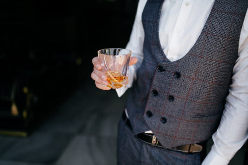 The 2025/2026 Sommelier's Guide to the Best Whiskey Glasses and Glasses for Whiskey