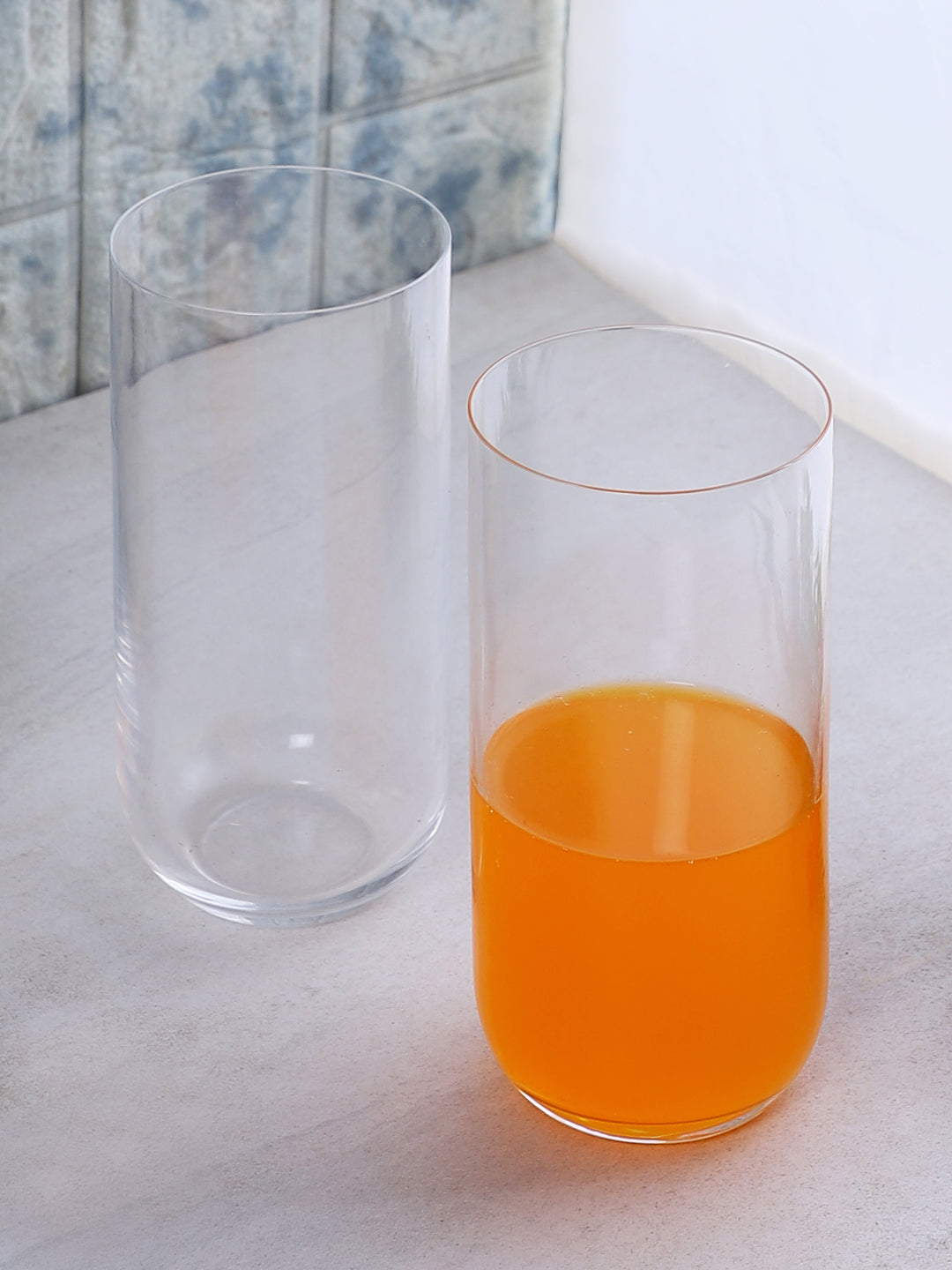 Premium Quality Glassware - Ideal for highball cocktails and other beverages.