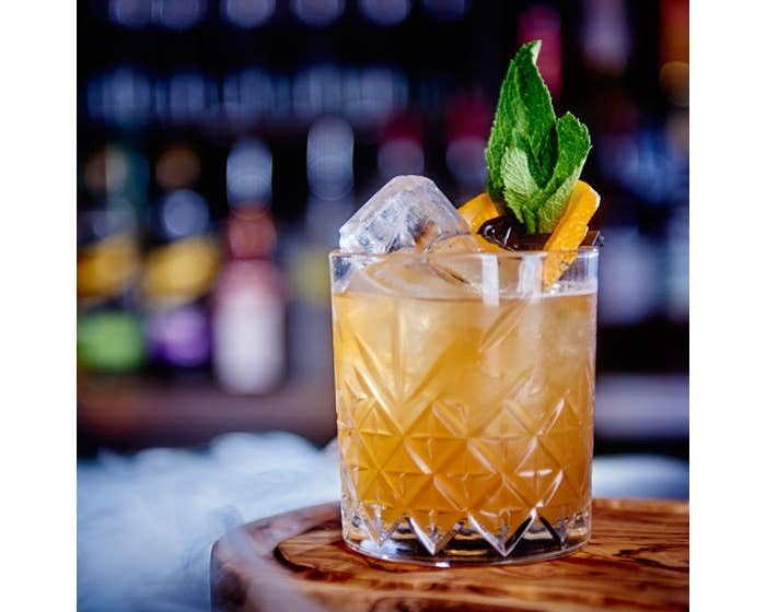 smart "serve" Diamond Cut Whiskey Glasses 340ml, Set of 6, Perfect Bar Glasses for Drinking Whisky, Bourbon, Scotch, Cocktails, Cognac- Old Fashioned Cocktail Tumblers, Classic Cut Design.