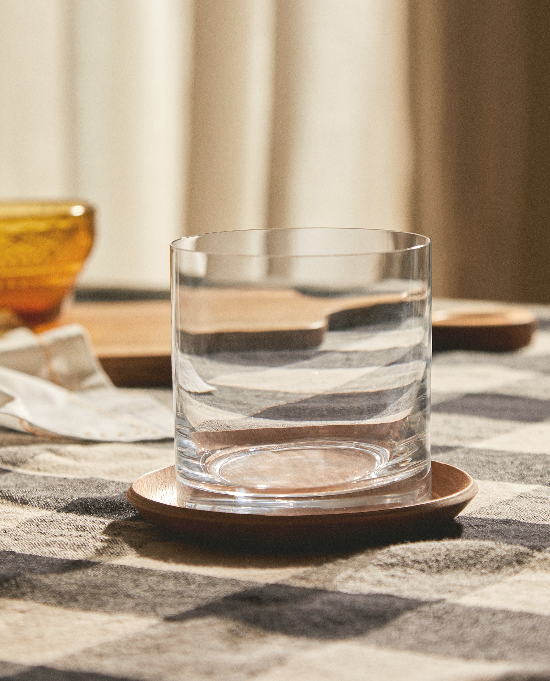 Elegant whiskey glass with wide bowl enhancing rich whiskey aromas