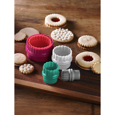 Trudeau Polypropylene Cookie Cutter Set, Set of 5, Multicolour | 